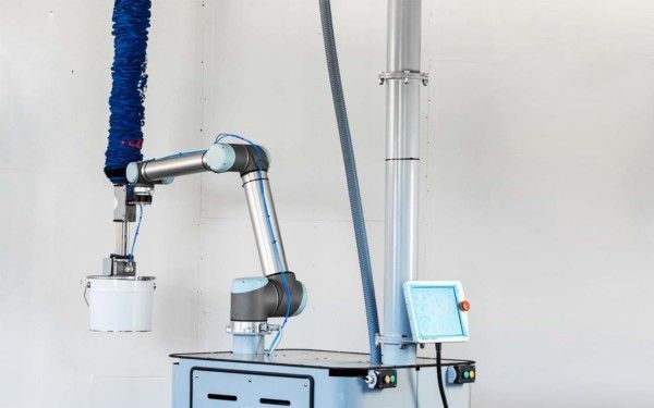 Cobot lift – paletizácia do 45 kg s UR