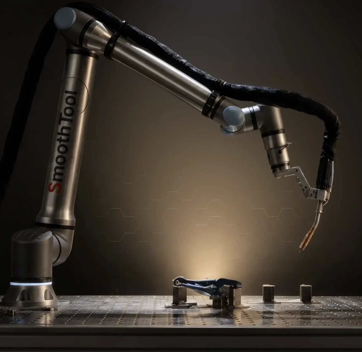 Zvárací cobot Universal Robots so SmoothTool X